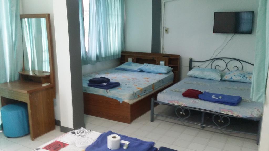 Parfun Guesthouse Ban Nai Rai Buitenkant foto