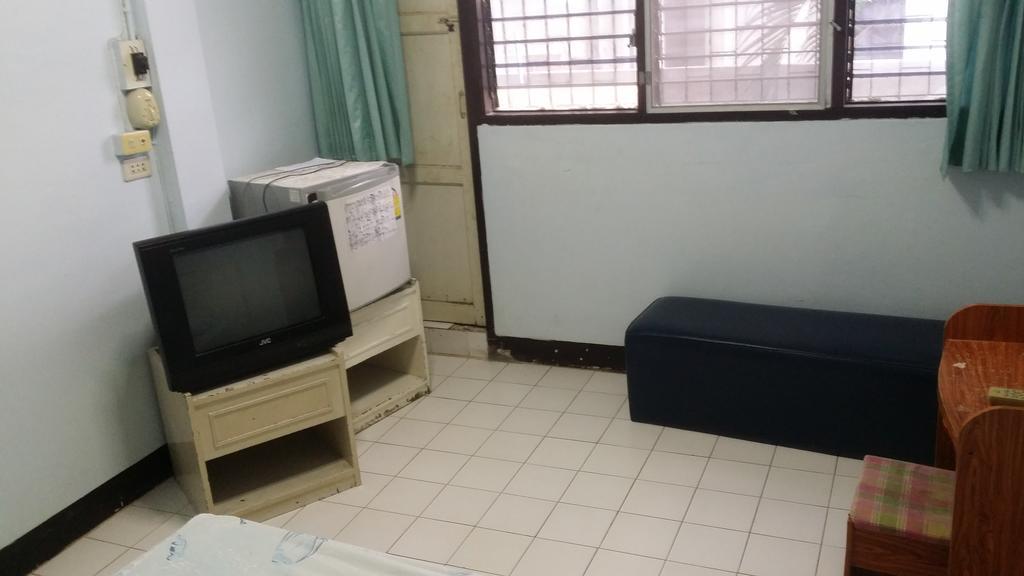 Parfun Guesthouse Ban Nai Rai Buitenkant foto